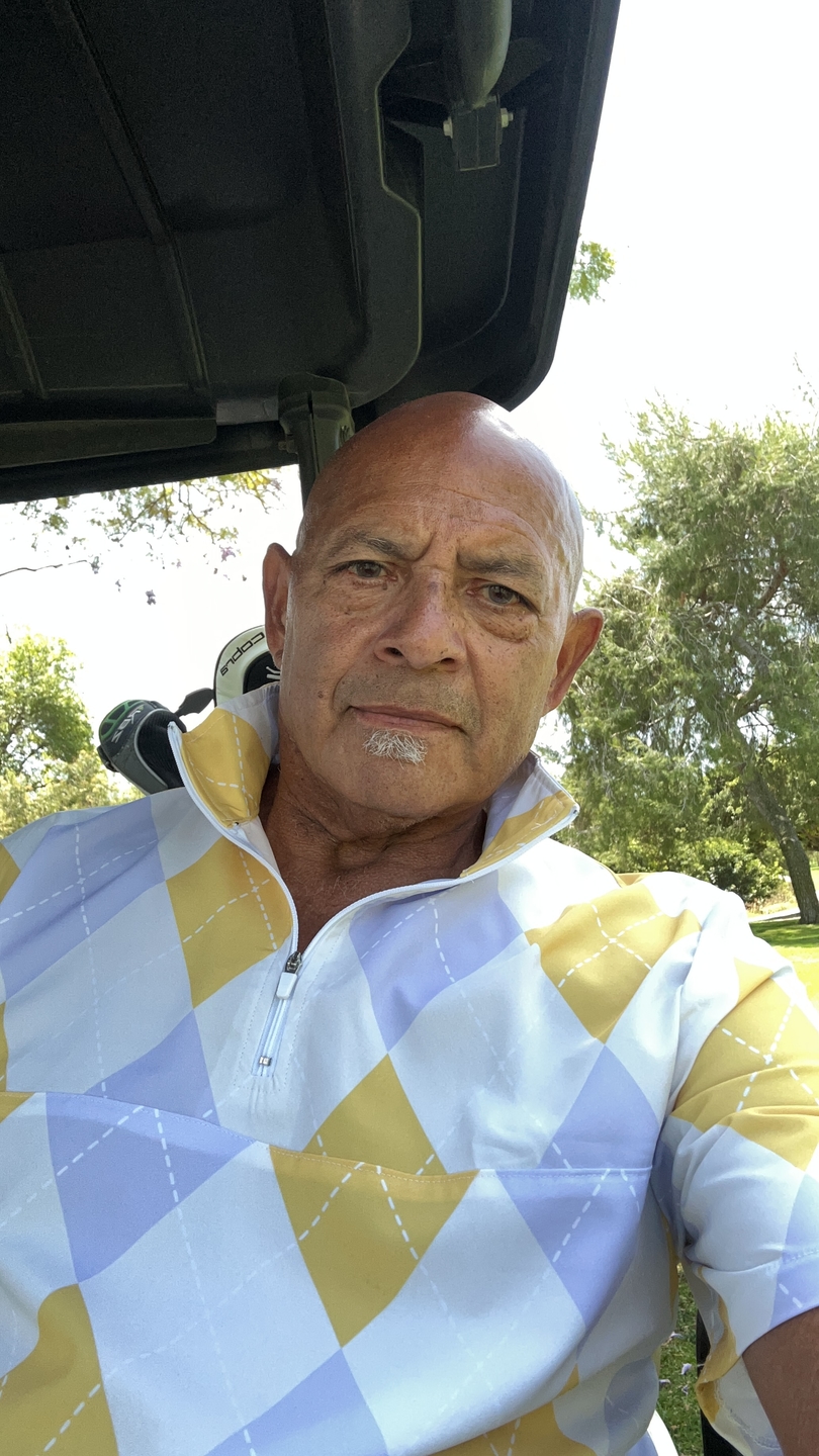 Half Zipper Turtleneck Golf Short Shirt Yollow Argyle Embroidery golf outfit inspiration from Golf Gentry