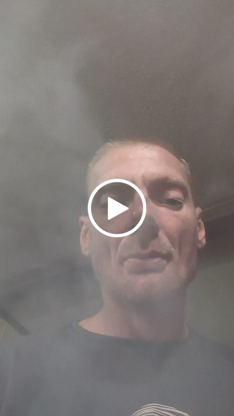 Customer video review of Pineapple Cake Trio Vape