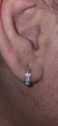 Customer photo review of Pendientes Colorful Love