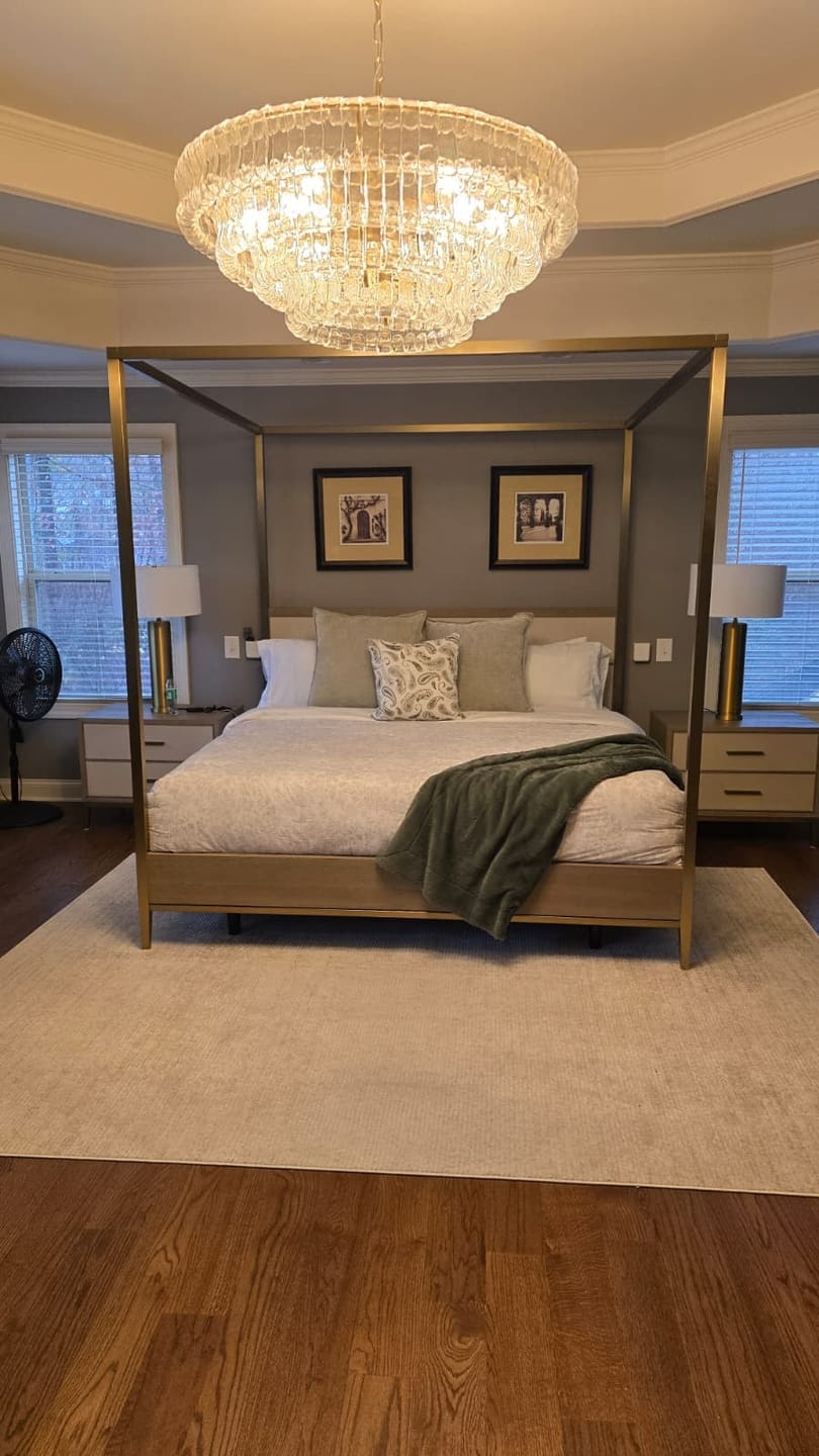 Customer photo review of Ghiaccio Round Chandelier