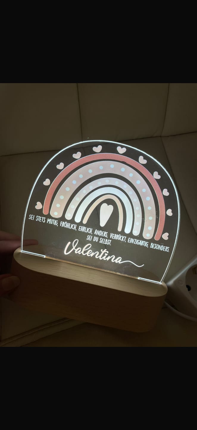 Customer photo review of Nachtlicht Kinder personalisiert - Kinder Regenbogen