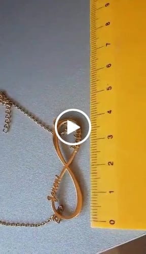 Customer photo review of Collar Infinito - Personalizado