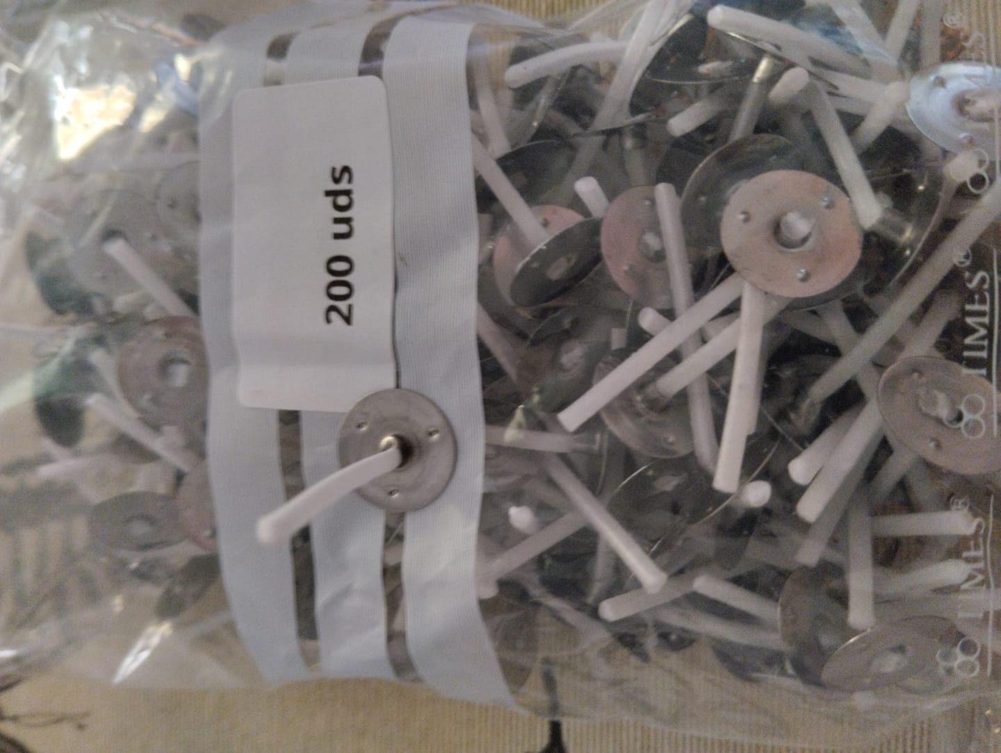 Customer photo review of MECHAS PARA VELAS DE TÉ
