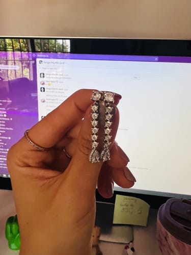Customer photo review of Pendientes Deslumbrada