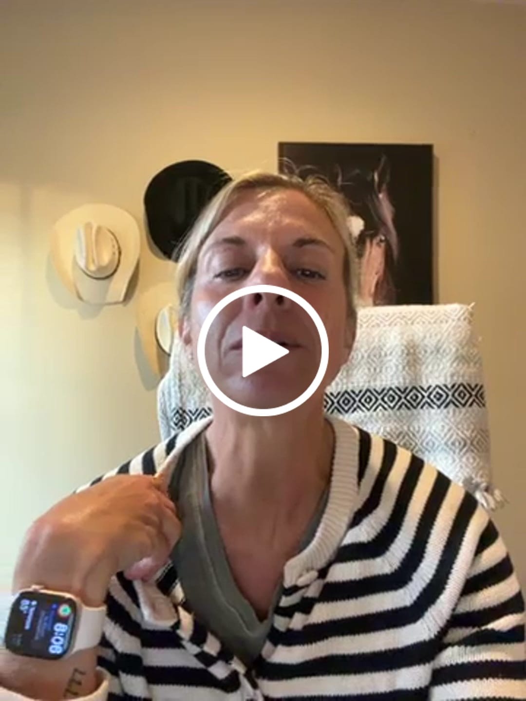 Customer video review of Besque® Magic Body Oil XL - 200ml