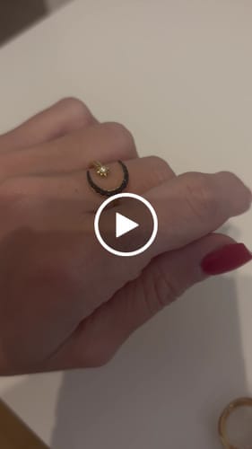 Customer photo review of Anillo Luna Creciente