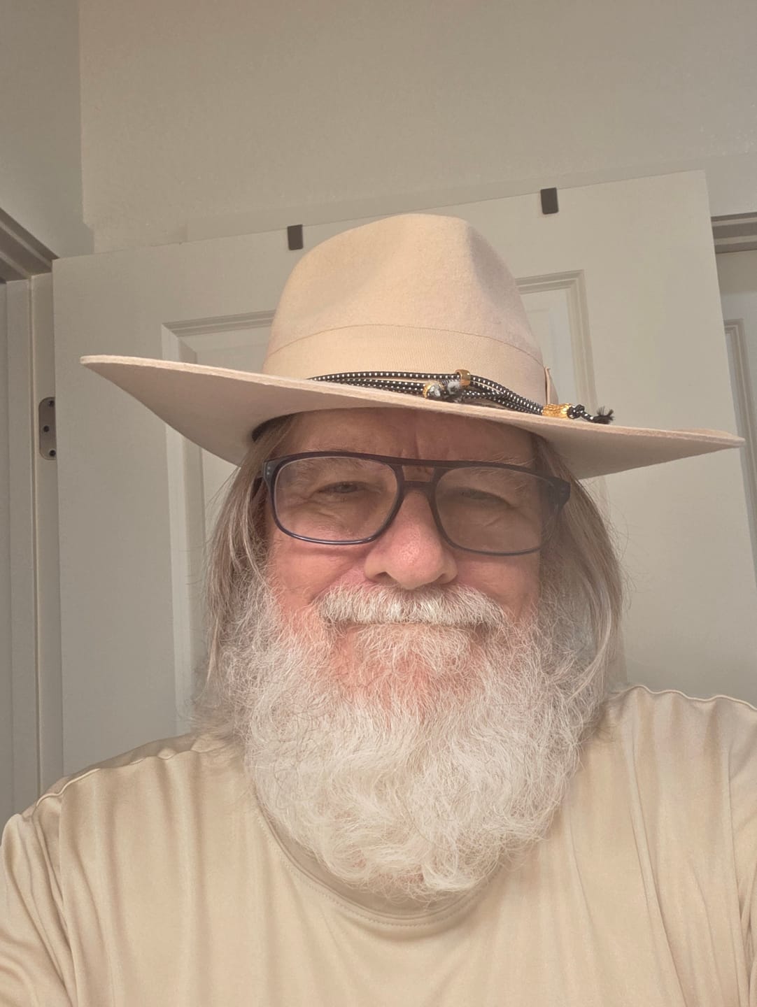 Customer photo review of John Wayne “The Cowboys” Hat Replica