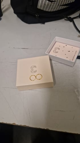 Customer photo review of Pendientes Aretes