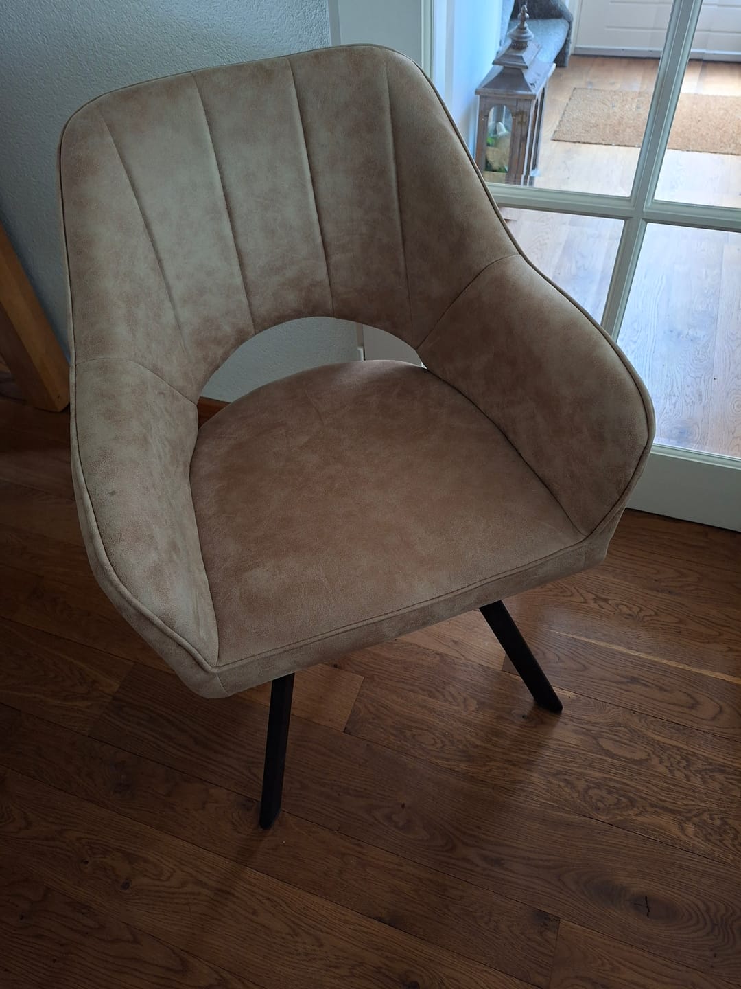 Customer photo review of Tenno draaibare stoel - Taupe