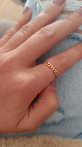 Customer photo review of Anillo Mama Ring