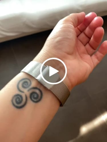 Customer photo review of Reloj Petite Marie ~ SilverWhite