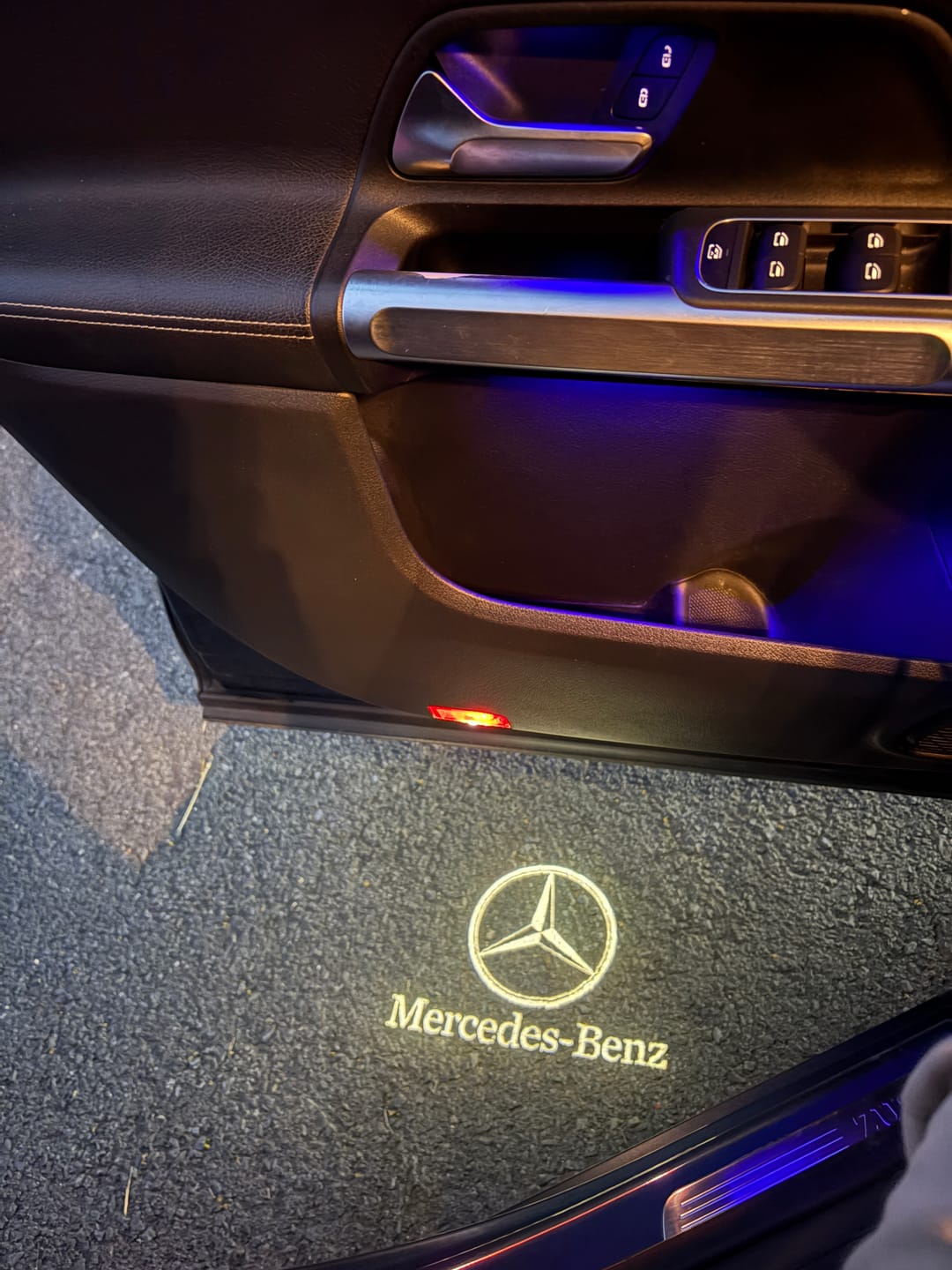 Customer photo review of MERCEDES DOOR LIGHTS
