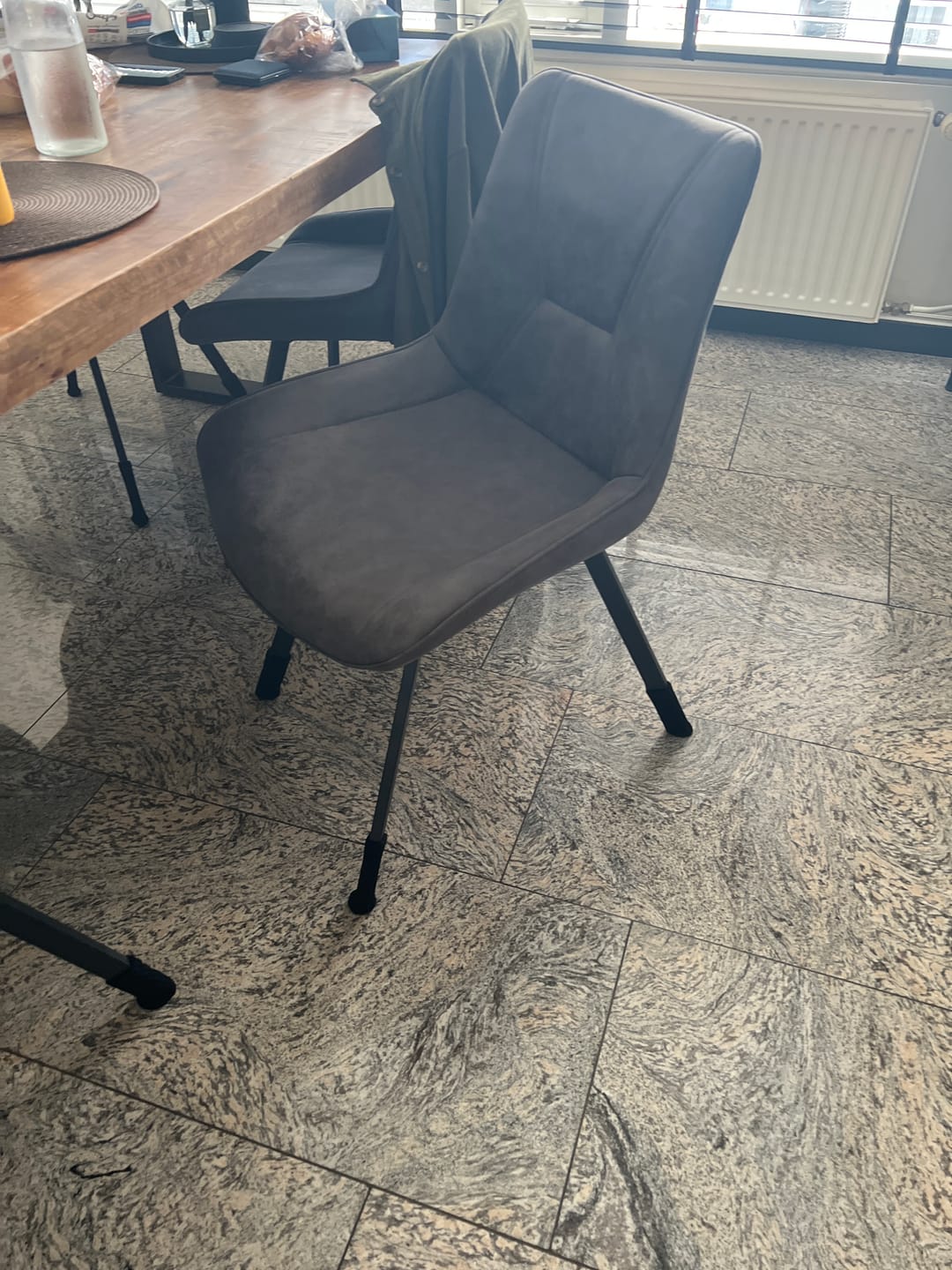 Customer photo review of Luna Stoel - Grijs