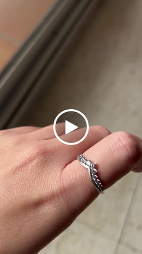 Customer photo review of Anillo Corona Circonitas