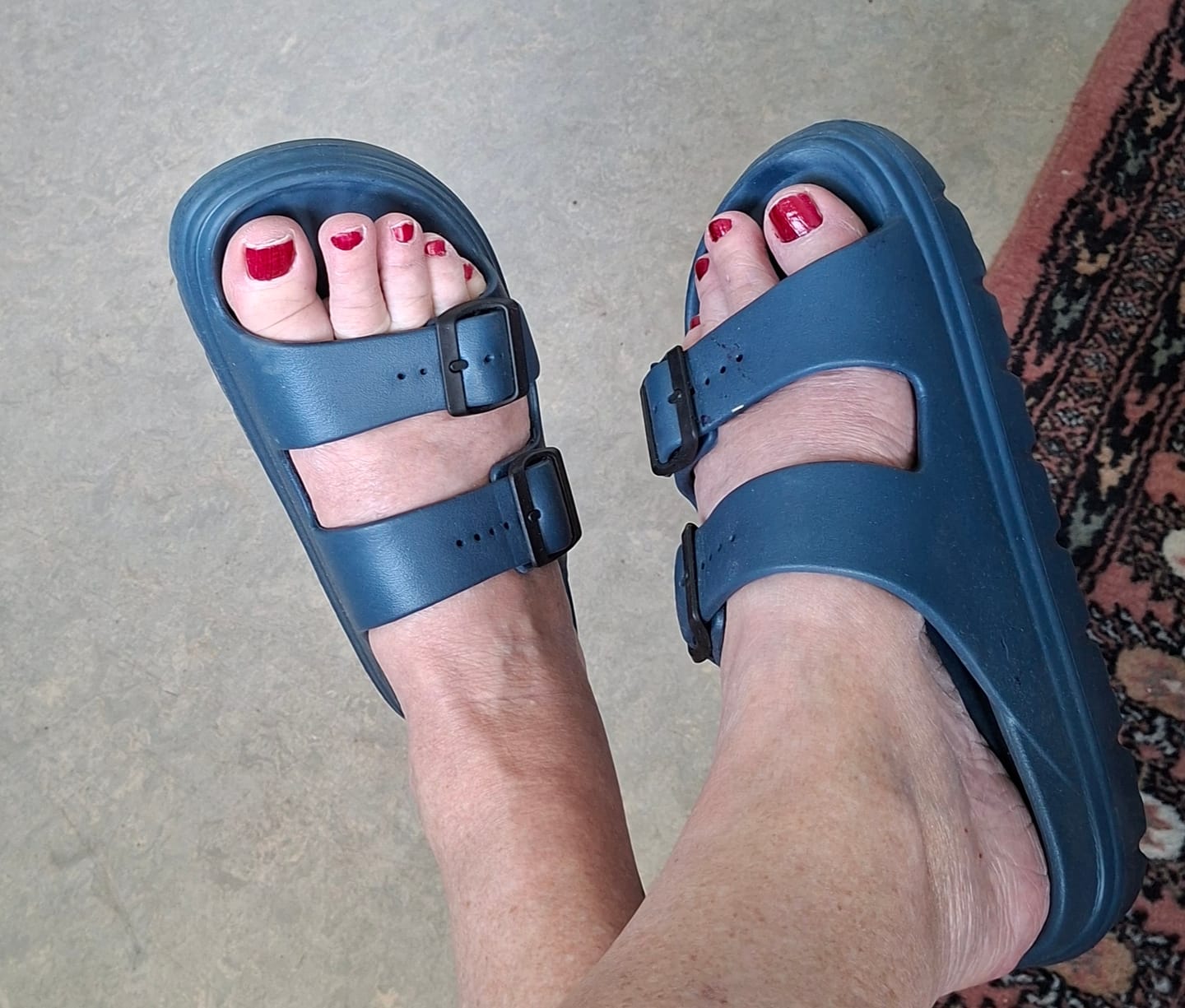 Customer photo review of HappyCushers