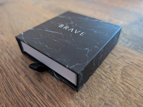 Customer photo review of Cajita Regalo Black Edition