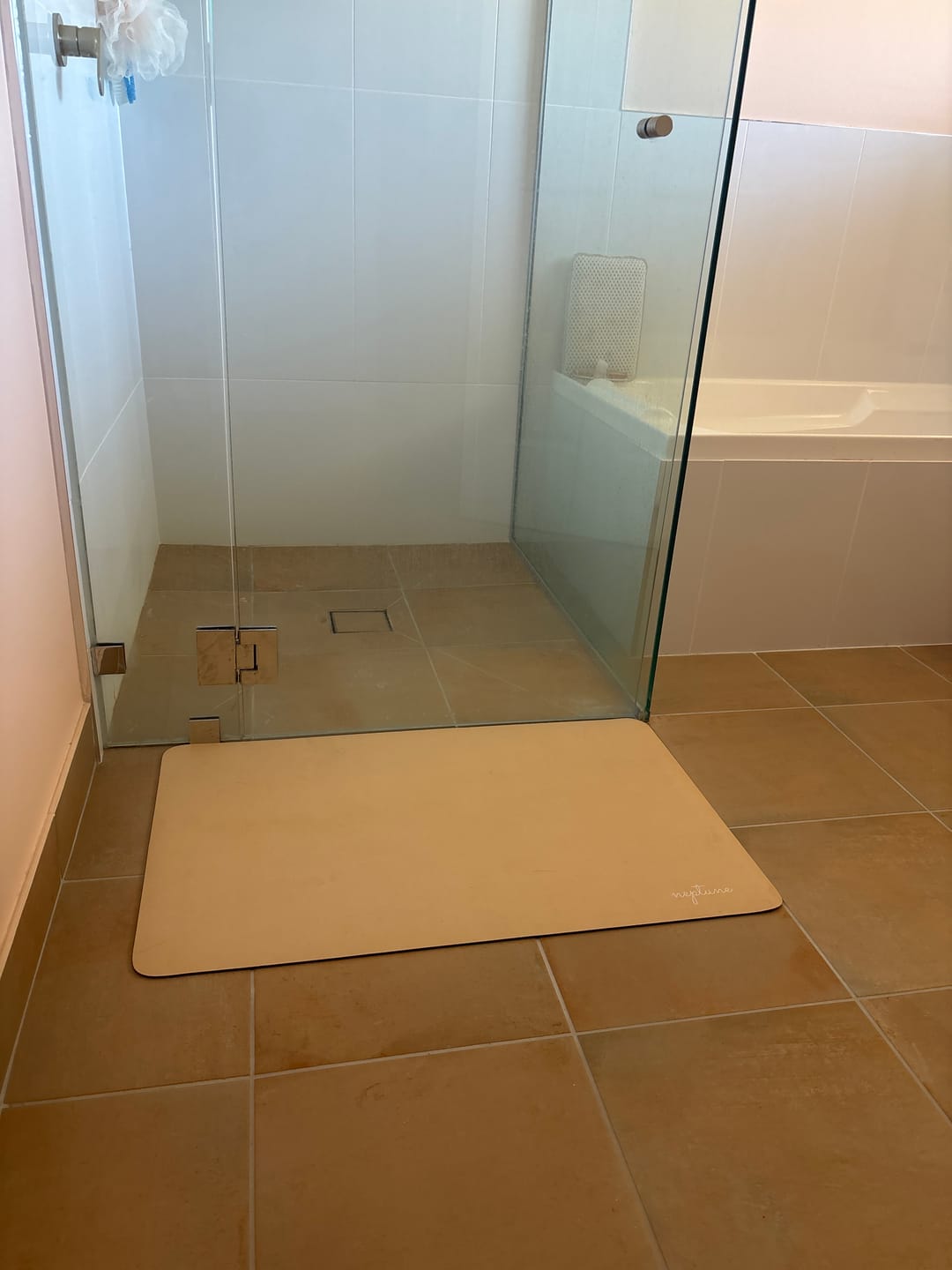 Customer photo review of Diatomite Fast Drying Bathmats (50x80cm)