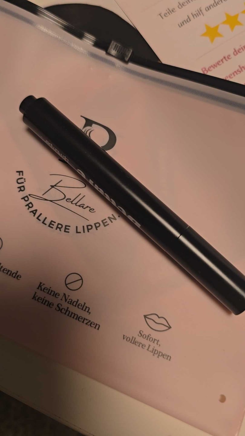 Customer photo review of Bellaré Lip Plumper