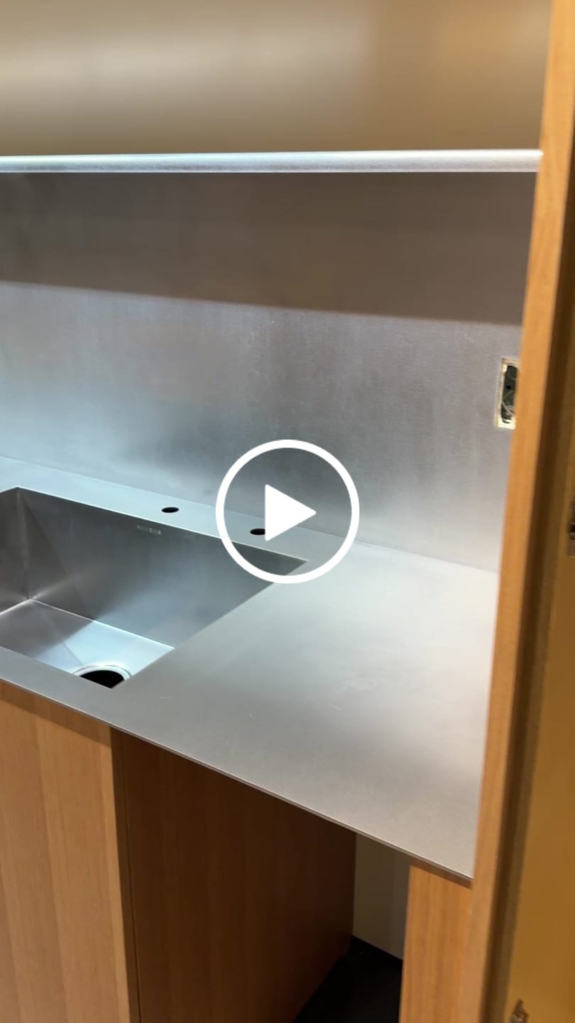 Customer video review of Heritage Sink - Stainless Steel