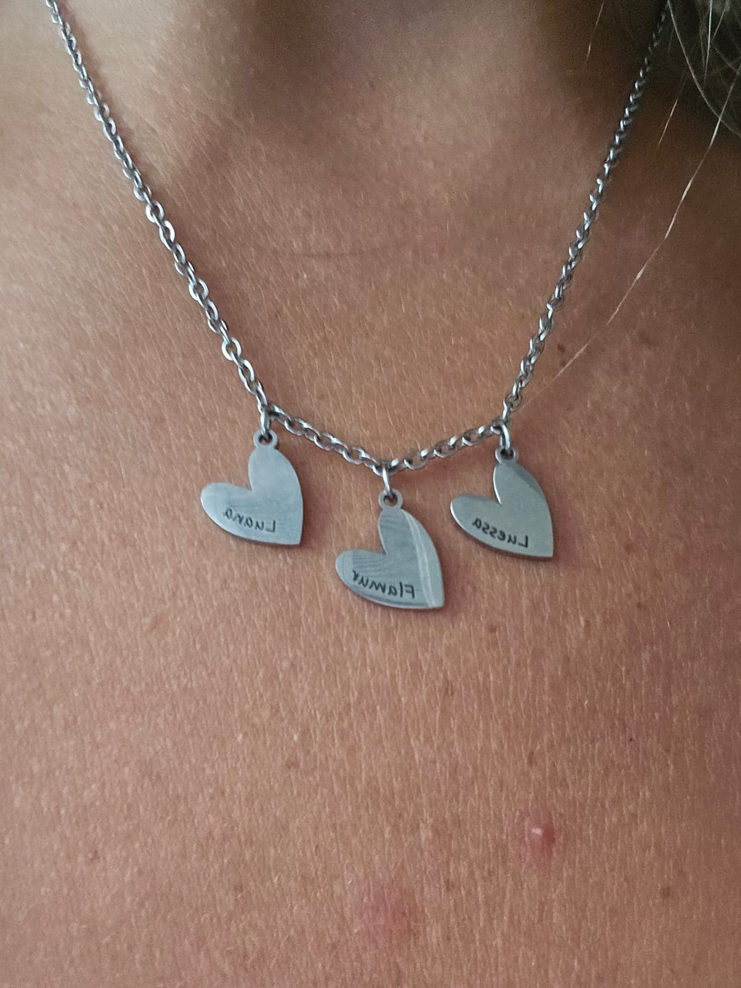 Customer photo review of Halskette mit personalisierten Herzanhängern