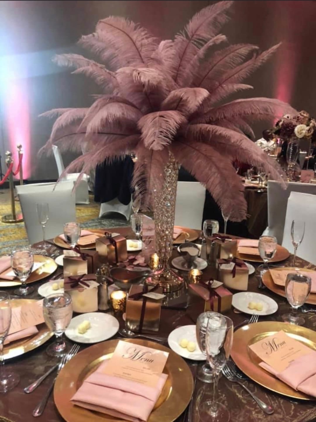 Customer photo review of Foam Bouquet Holder For Feather Centerpieces