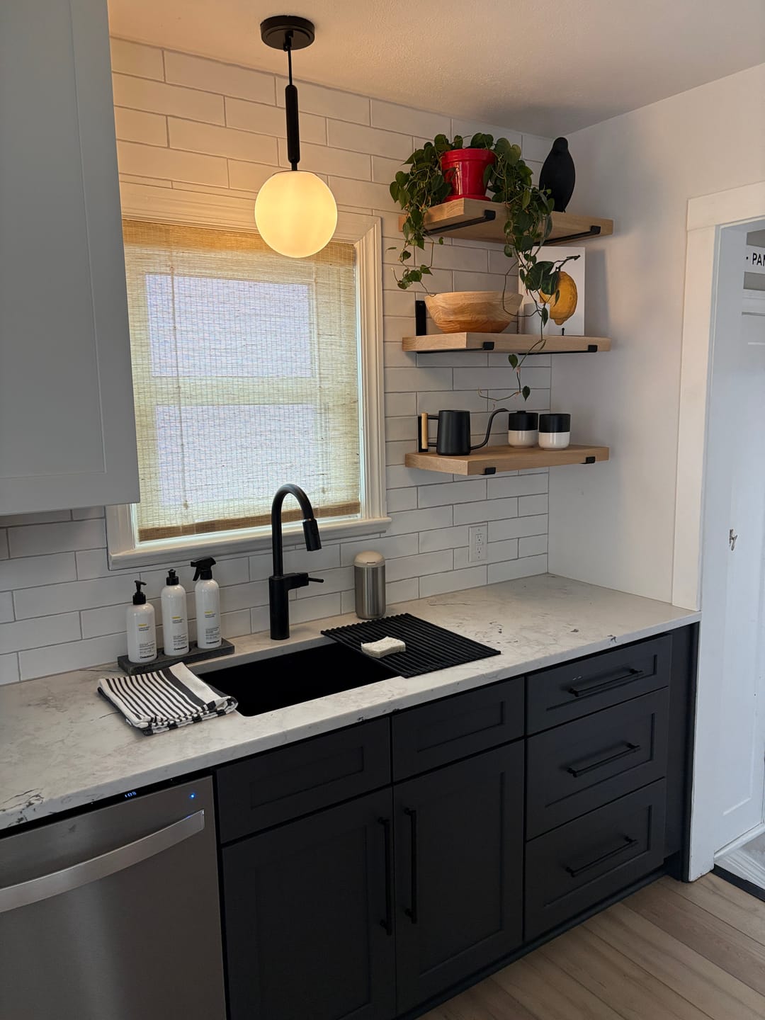 Customer photo review of White Oak Shelves with Brackets