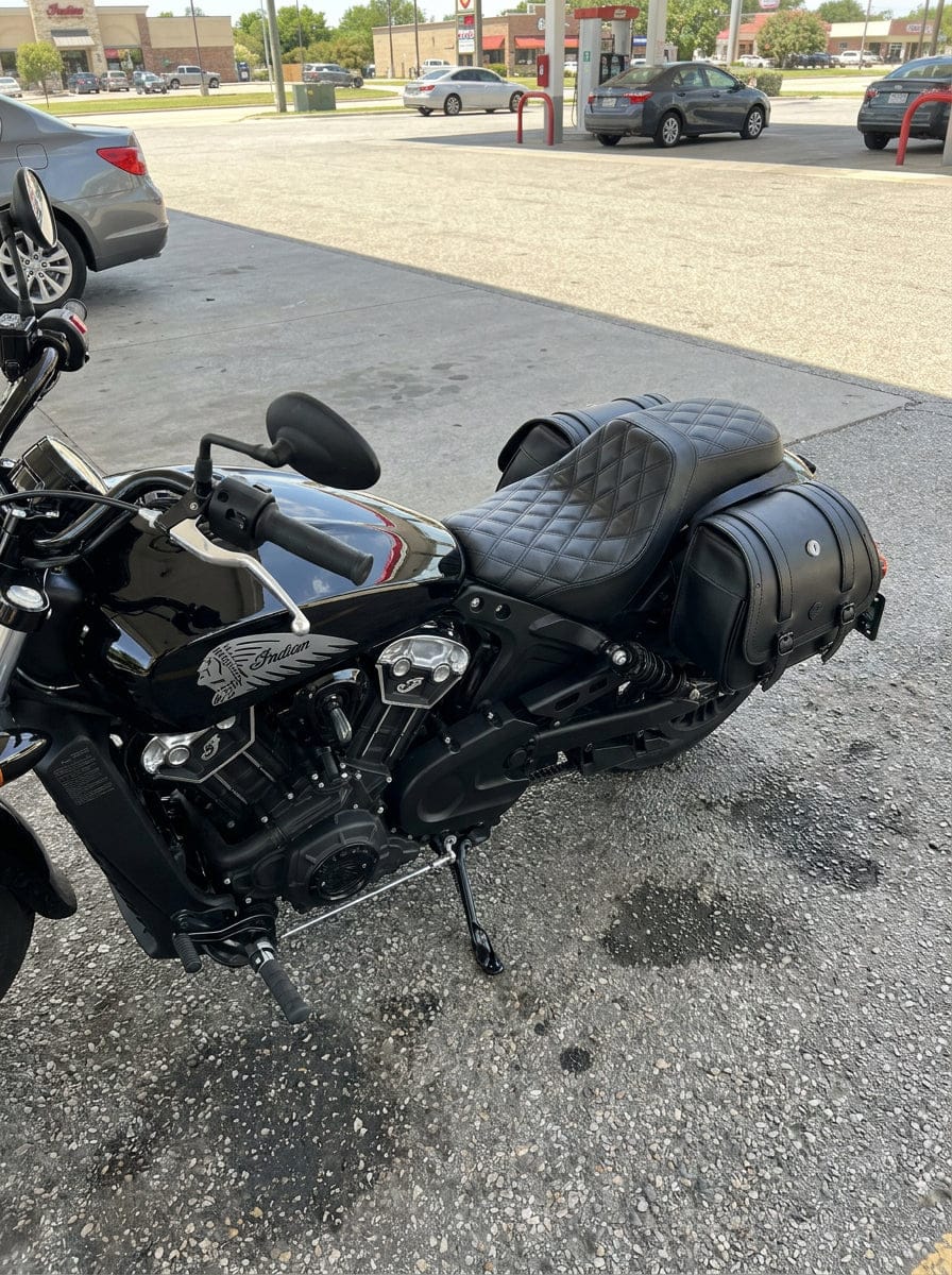 Customer photo review of 25L - SpiritBlade Medium Indian Scout Bobber Sixty Leather Motorcycle Saddlebags