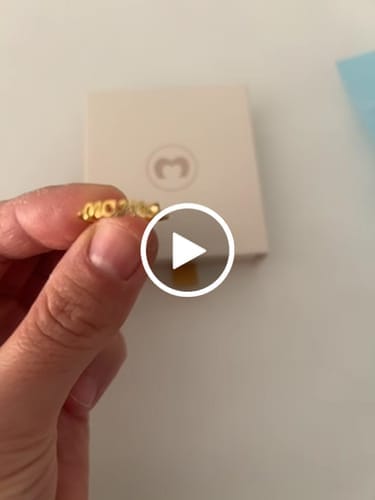 Customer photo review of Anillo Mama Ring