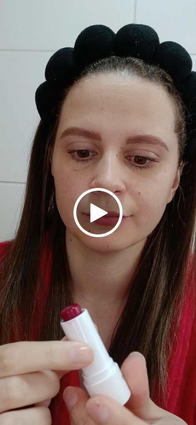 Customer video review of Balm Labial Xoxo FPS 20 – Vizzela