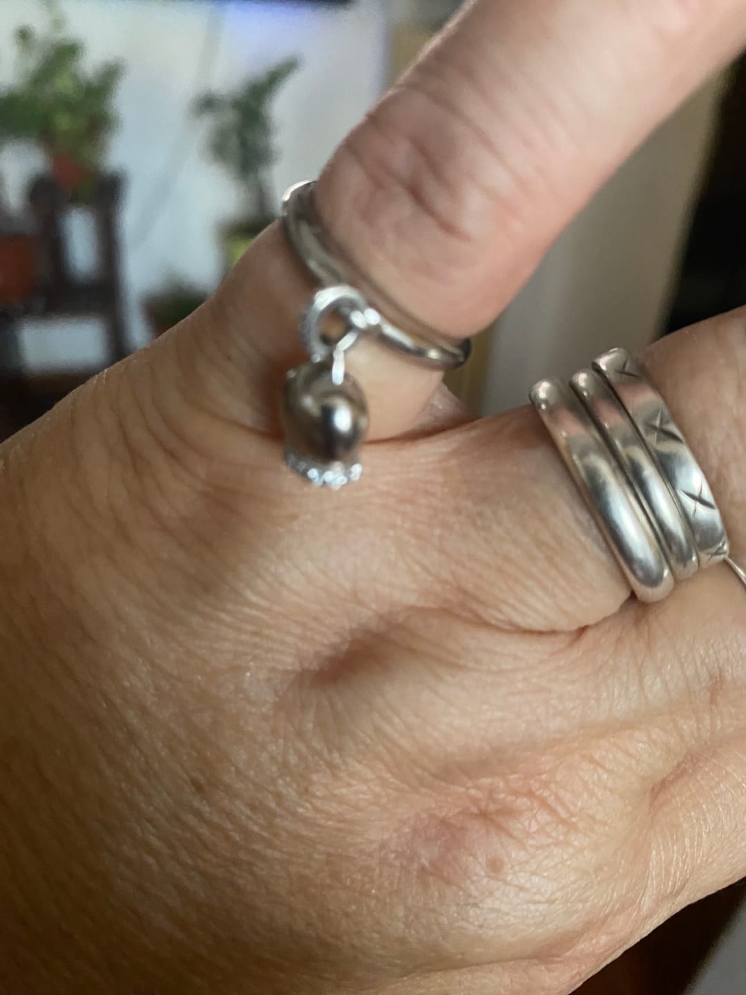 Customer photo review of Anello Campanella in Argento 925 e zirconi  TIZ CAMPAN 03