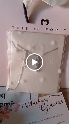 Customer photo review of Collar Amores