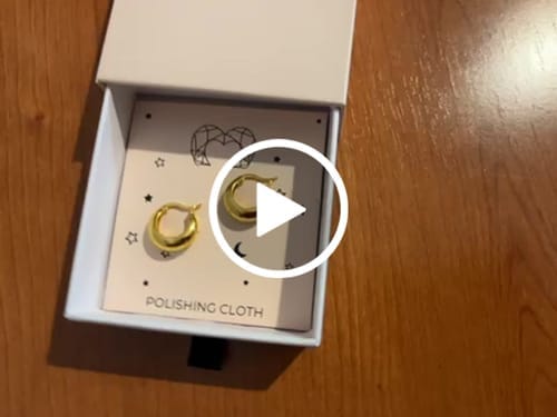 Customer photo review of Pendientes Medieval