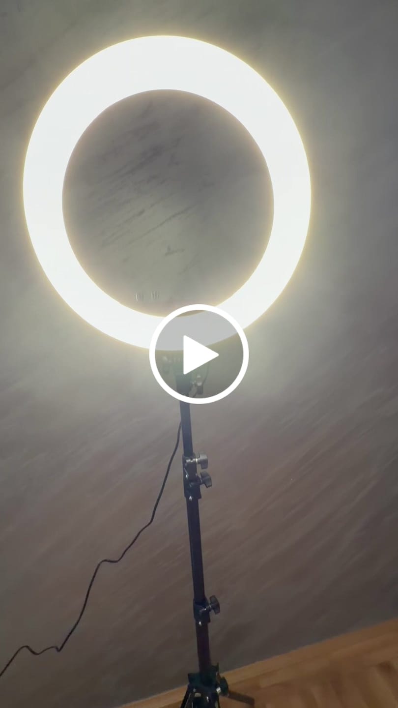 Customer video review of Ring Light 18"