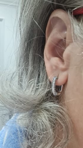 Customer photo review of Pendientes Lateral Brillante