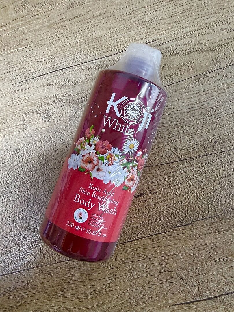 Customer photo review of Kojic Acid Skin Brightening Body Wash