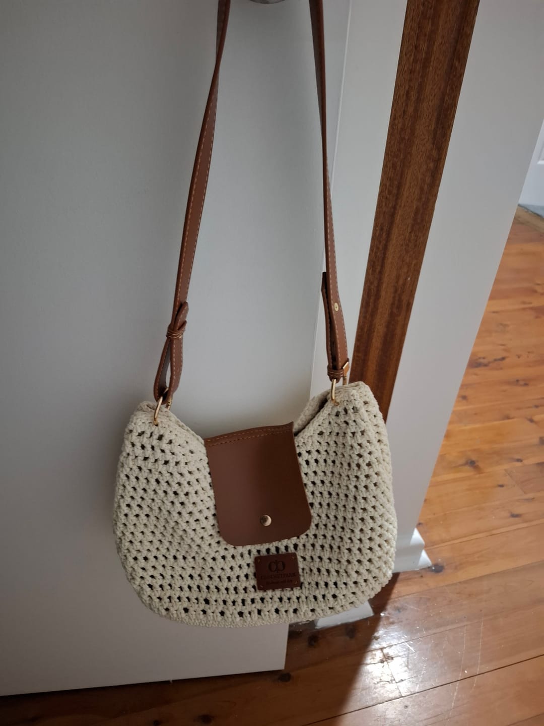 Customer photo review of CrochetPark™ Sunny Weekend Hobo Crochet Kit