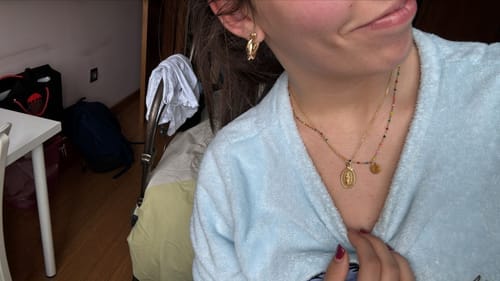 Customer photo review of Collar Virgen de Guadalupe