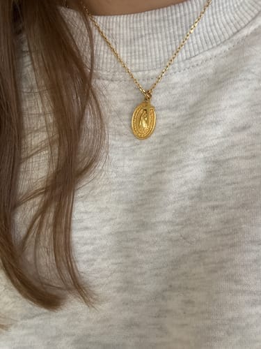 Customer photo review of Collar Virgen de Guadalupe