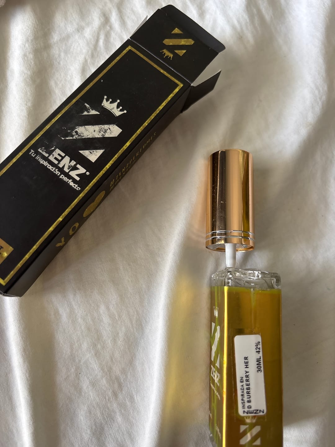 Customer photo review of Perfume Tendencia D BURBERRY HER CLASICO EAU DE PARFUM zenz