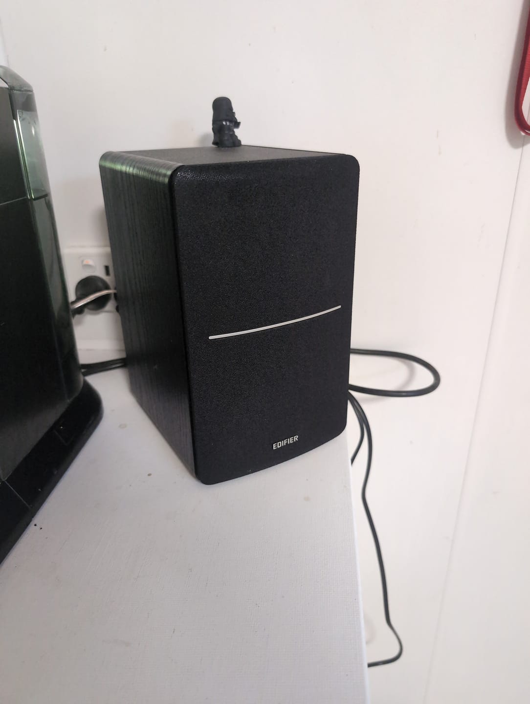 Customer photo review of R1280DB Powered Bluetooth Bookshelf Speakers