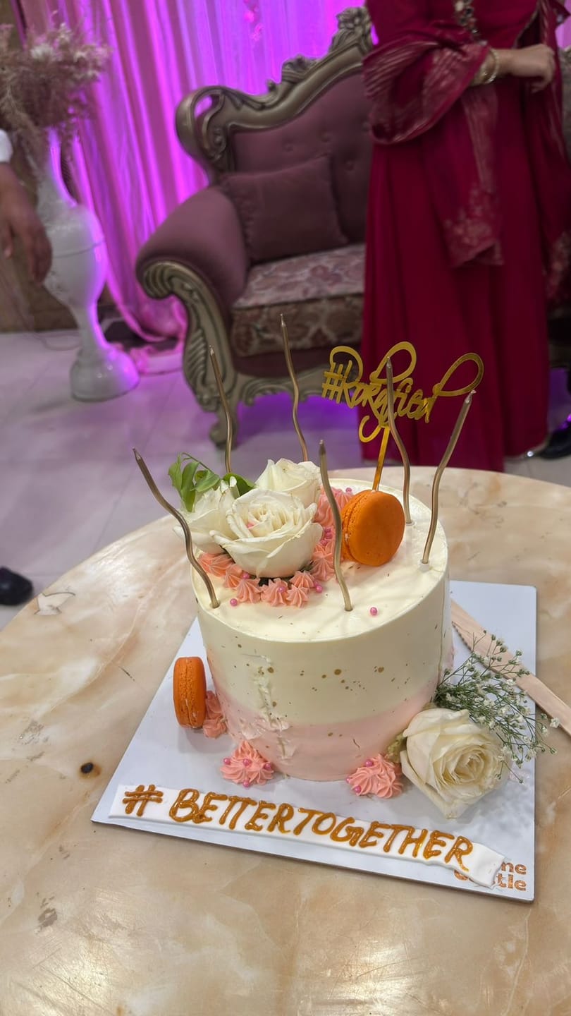 Customer photo review of Customized Cake for Husband