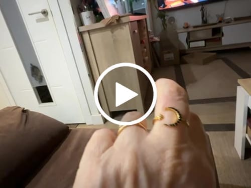 Customer photo review of Anillo Luna Creciente