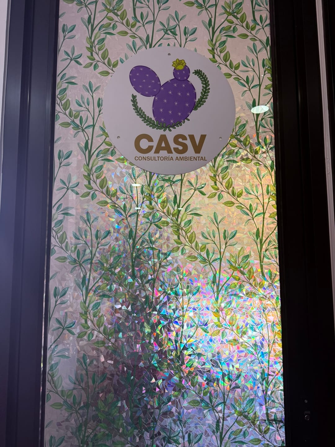 Customer photo review of Logo con Impresión en Acrílico o PVC | Acabado Mate o Acabado Brillante