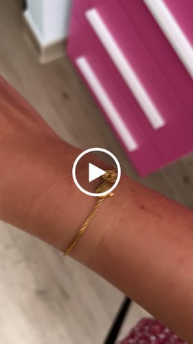 Customer photo review of Pulsera Virgen del Pilar