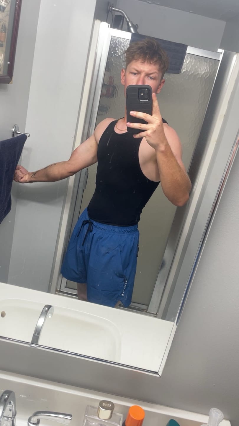 Customer photo review of 1052 - Reflective Fitness Shorts