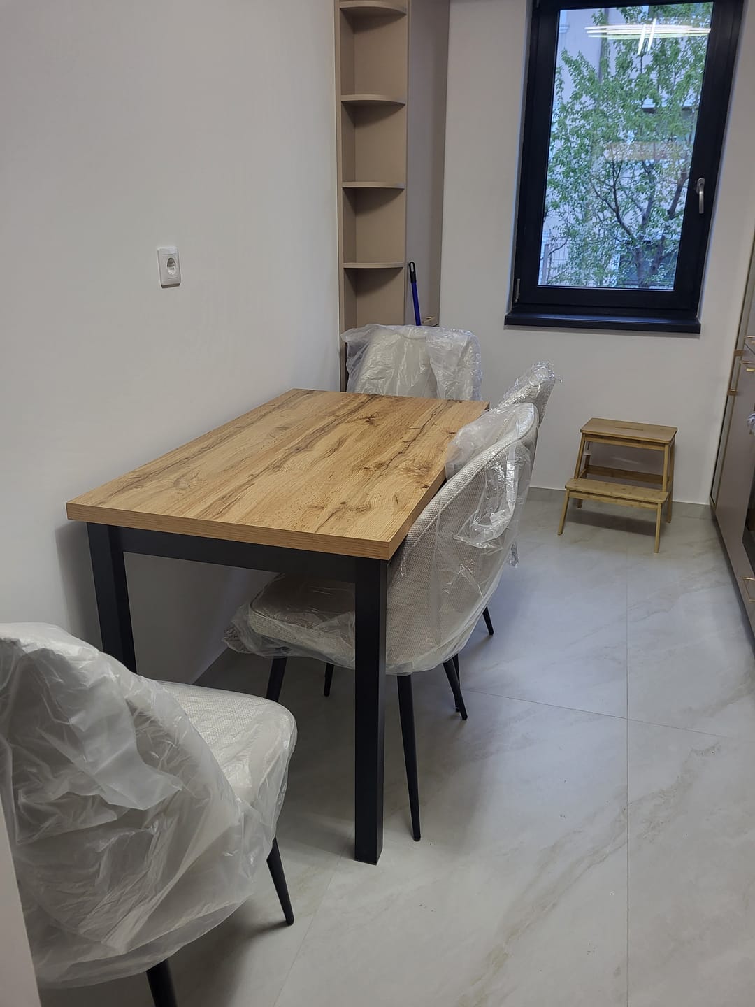 Customer photo review of Masa COBALT, stejar/negru, PAL furniruit, 120x68x77 cm