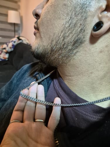 Customer photo review of Cadena Miami Cuban 5mm