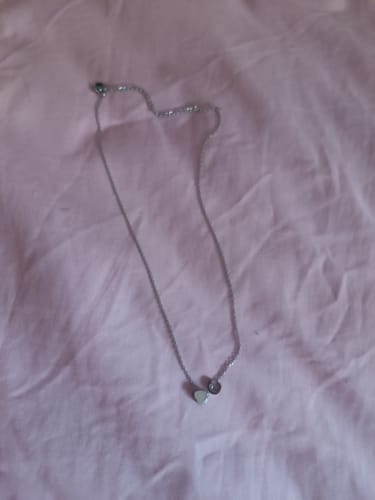 Customer photo review of Collar Letra Amor