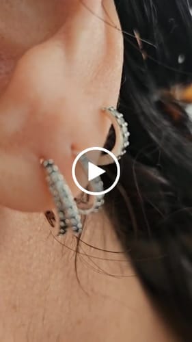 Customer photo review of Pendientes Triple Aros