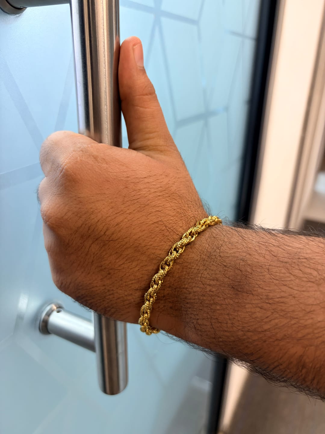 Customer photo review of 18K Gold Plated Anti Tarnish Waterproof Rope Bracelet